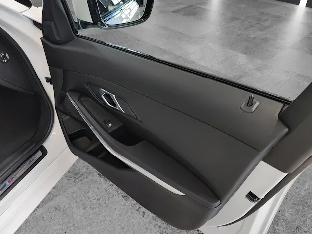BMW 320d xDrive SAG Touring