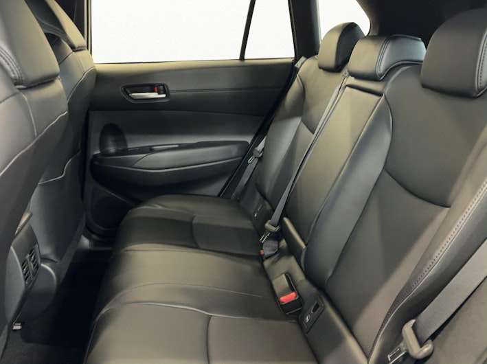 Vehicle image TOYOTA COROLLA CROSS