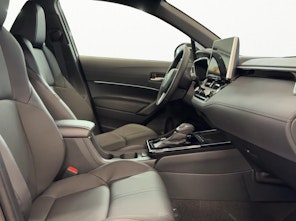 Vehicle image TOYOTA Corolla Cross 2.0 HSD Premium AWD-i