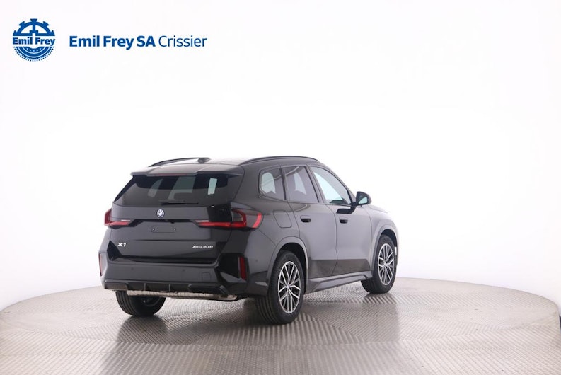 Vehicle image BMW X1