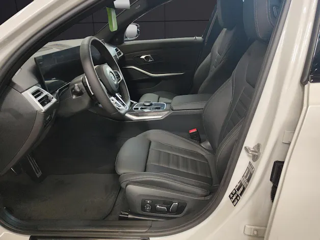 BMW 330d xDrive SAG Touring