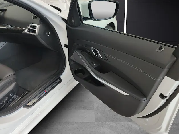 BMW 330d xDrive SAG Touring
