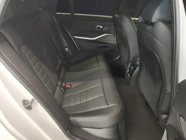 BMW 330d xDrive SAG Touring