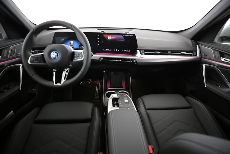Vehicle image BMW X1