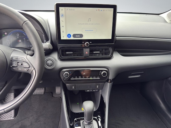 Vehicle image 12 Vehicle image 12