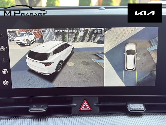 Vehicle image 10 Vehicle image 10