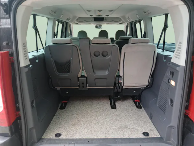 Citroën Jumpy Kombi L2H1 2.0 HDi 122 9P