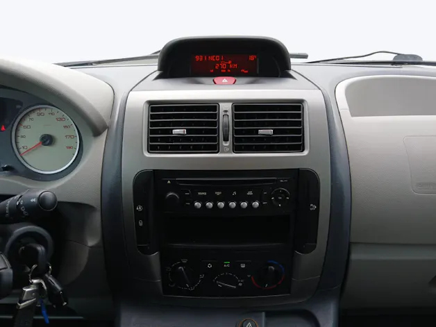 Citroën Jumpy Kombi L2H1 2.0 HDi 122 9P