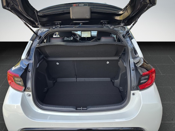 Vehicle image 20 Vehicle image 20