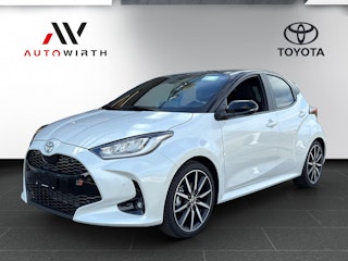 Vehicle image TOYOTA YARIS 0 Vehicle image TOYOTA YARIS 0