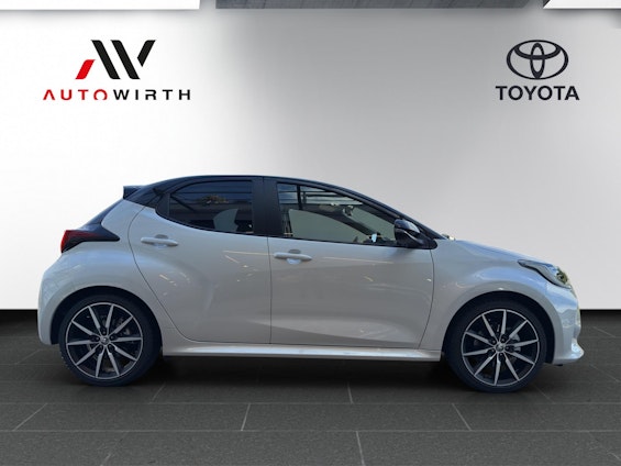 Vehicle image 3 Vehicle image 3