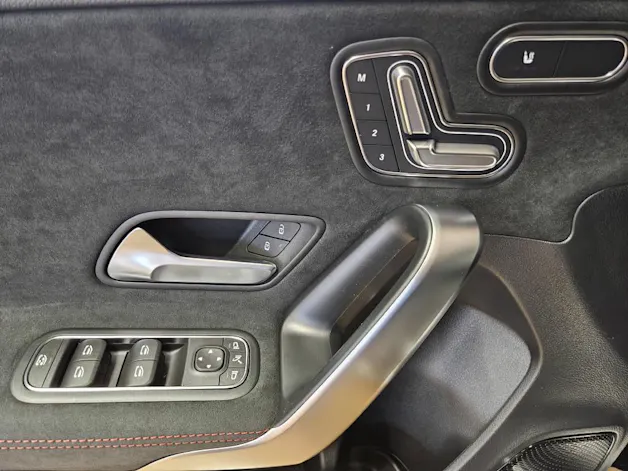 Mercedes-Benz A 250 4Matic AMG Line