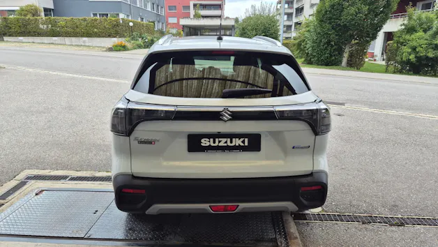 Suzuki S-Cross 1.4 T Compact Top Hybrid 4x4