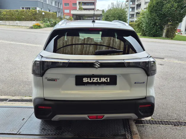 Suzuki S-Cross 1.4 T Compact Top Hybrid 4x4