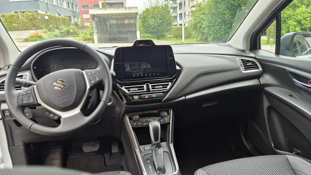 Suzuki S-Cross 1.4 T Compact Top Hybrid 4x4