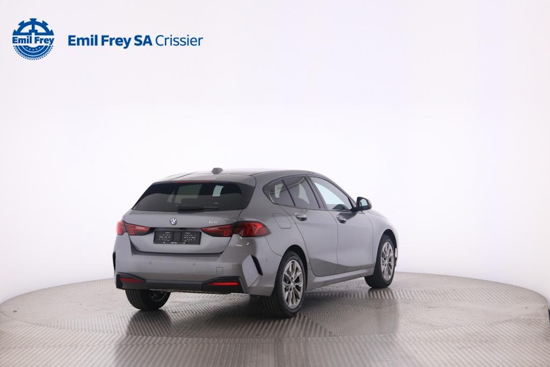 Vehicle image BMW 1 SERIES