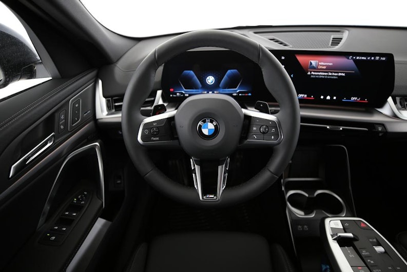 Vehicle image BMW X2