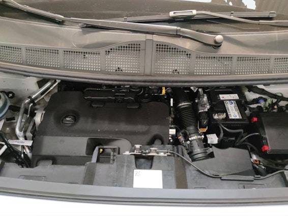 Vehicle image 5 Vehicle image 5