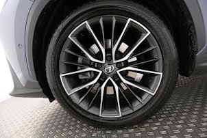 Vehicle image LEXUS NX 450h+ Excellence