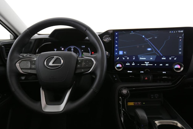 Vehicle image 4 Vehicle image 4