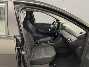 Dacia Sandero expression TCe 90 automat