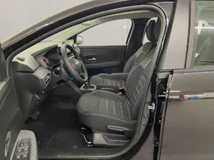 Dacia Sandero expression TCe 90 automat