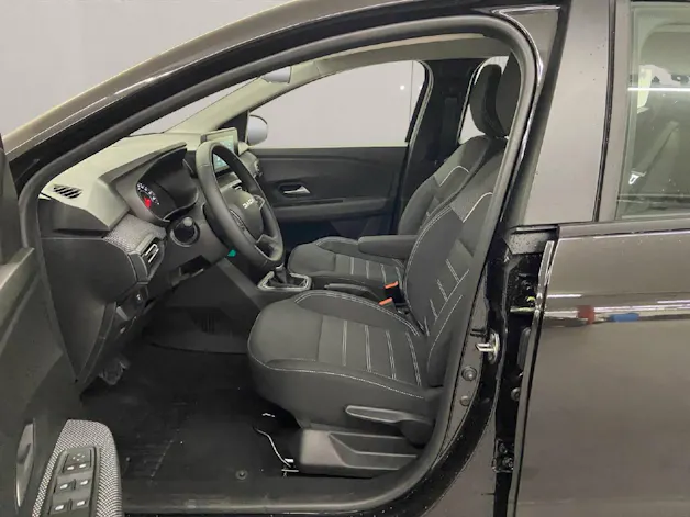 Dacia Sandero expression TCe 90 automat