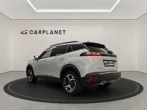 Peugeot 2008 1.2 Hybrid Allure Premium