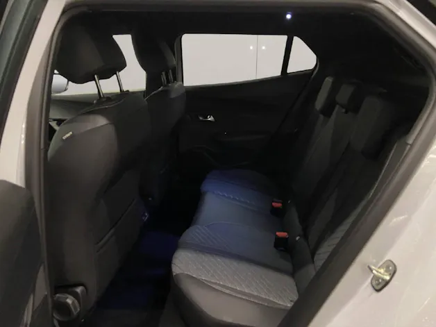 Peugeot 2008 1.2 Hybrid Allure Premium