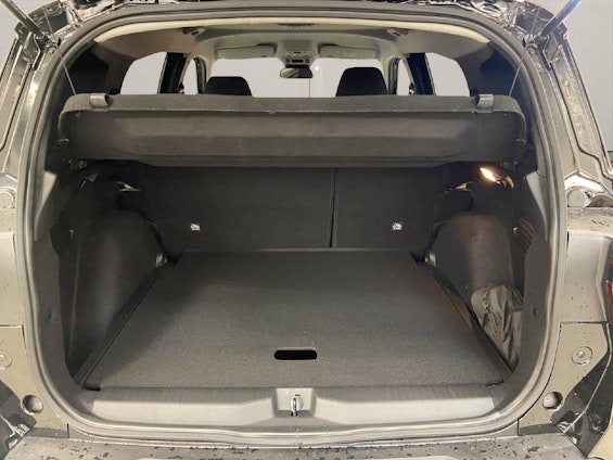 Vehicle image 11 Vehicle image 11