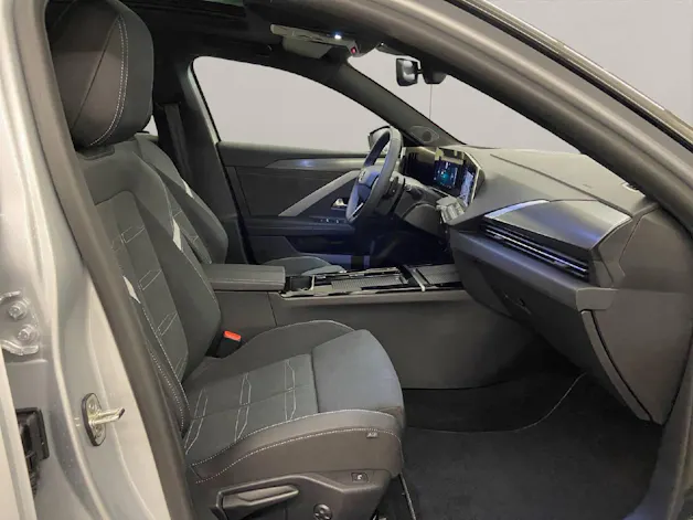 Opel Astra Sports Tourer 1.2 T 130 GS