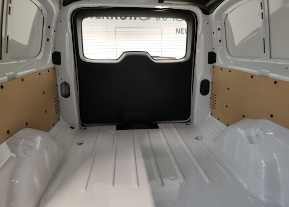 Vehicle image 19 Vehicle image 19