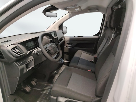 Vehicle image 9 Vehicle image 9