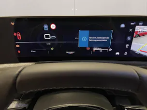Peugeot 5008 1.2 Hybrid Allure Premium