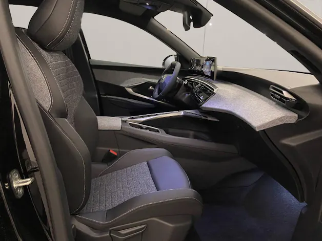 Peugeot 5008 1.2 Hybrid Allure Premium