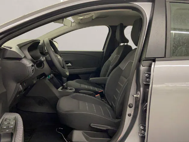 Dacia Sandero expression TCe 90 automat