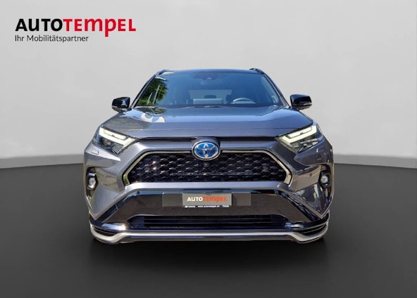 Vehicle image 9 Vehicle image 9