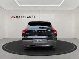 Volvo XC40 2.0 B3 MH Plus Dark