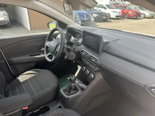 Dacia Sandero 90 Journey CVT