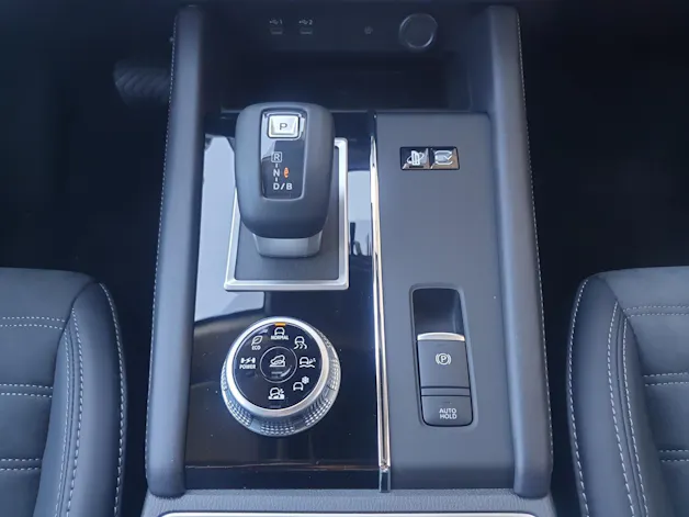 Mitsubishi Outlander 2.4 PHEV NEW Intense 4x4