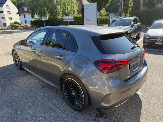 Mercedes-Benz A 200 Night Star AMG Line