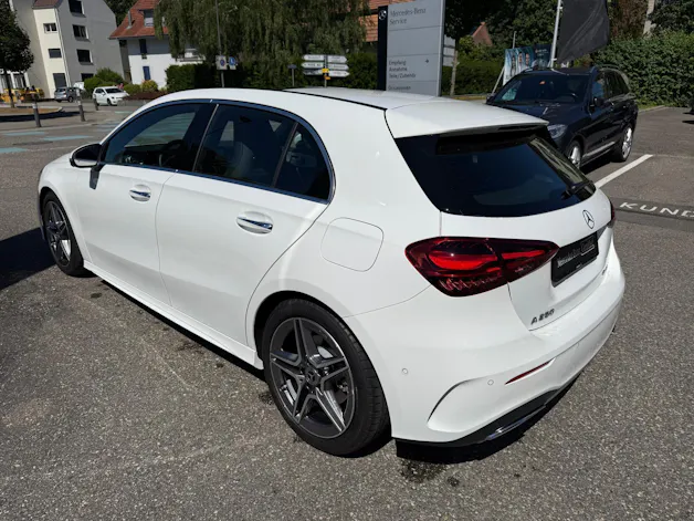 Mercedes-Benz A 250 AMG Line 4m