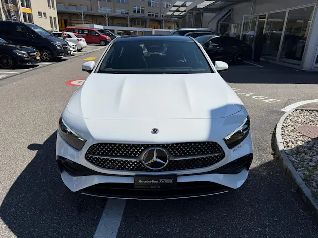 Mercedes-Benz A 250 AMG Line 4m
