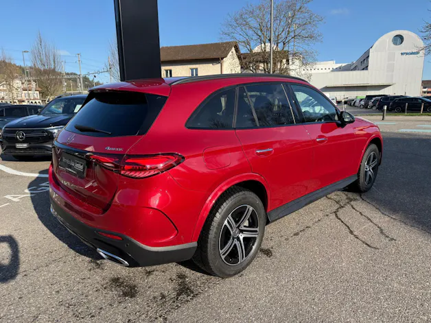 Mercedes-Benz GLC 300 e AMG Line 4matic