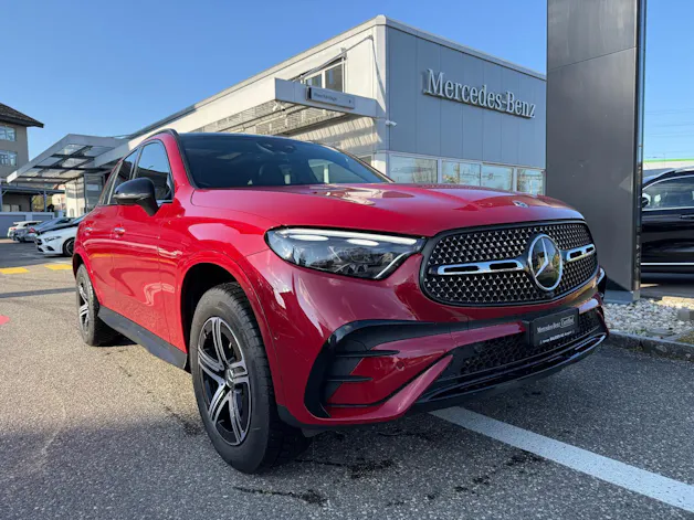 Mercedes-Benz GLC 300 e AMG Line 4matic