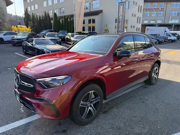 Mercedes-Benz GLC 300 e AMG Line 4matic