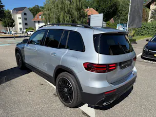 Mercedes-Benz GLB 220 AMG Line 4matic