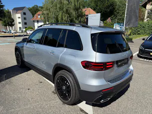 Mercedes-Benz GLB 220 AMG Line 4matic