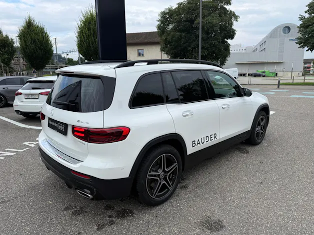 Mercedes-Benz GLB 220 AMG Line 4matic