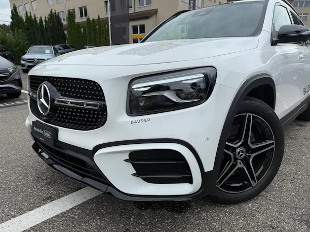Mercedes-Benz GLB 220 AMG Line 4matic